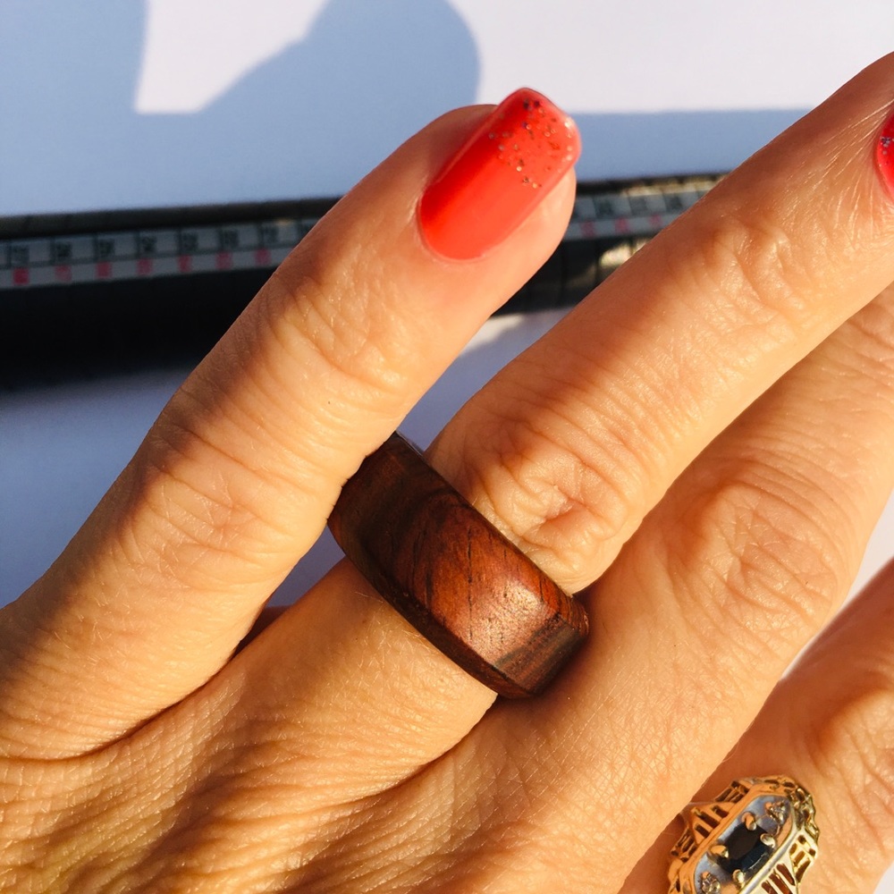 Walnut rings